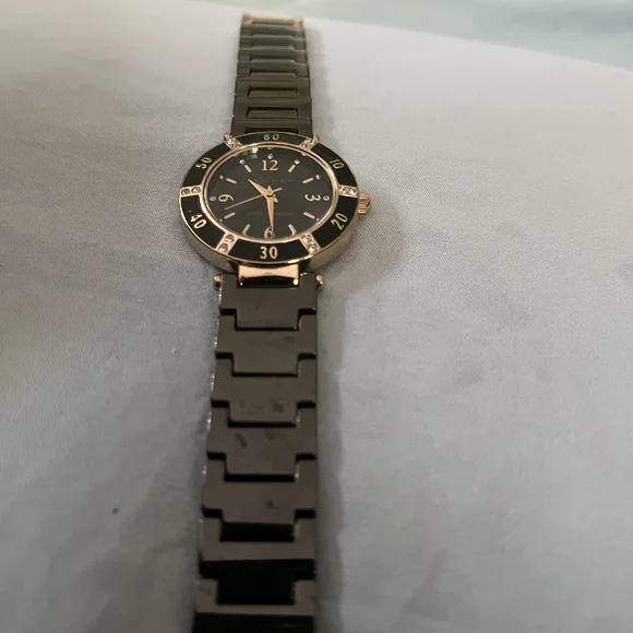 Anne Klein | Accessories | Vintage Anne Klein Stylish Black  display picture 2